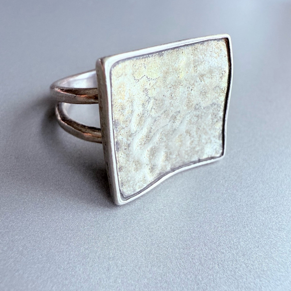 Silpada Artisan Square Modernist Hammered Sterling Silver 925 Retired Ring - Picture 1 of 12